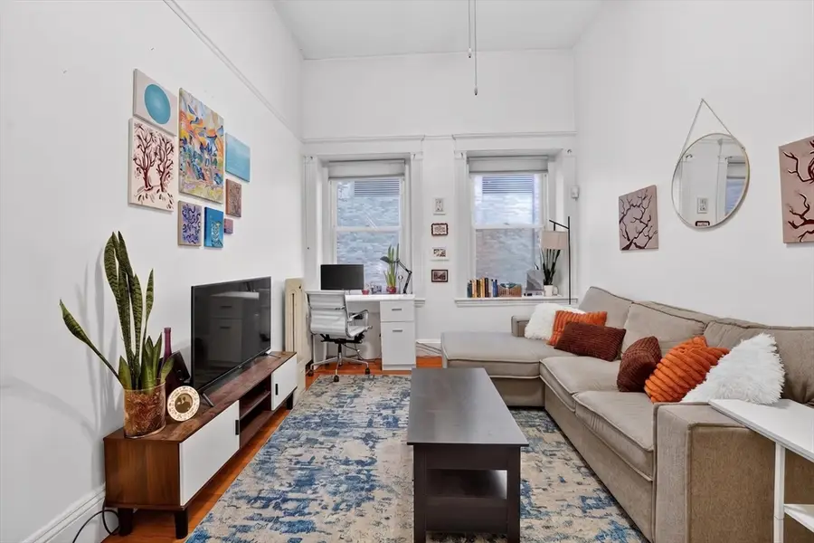 8 Garrison St #111, Boston, MA 02116 - #2