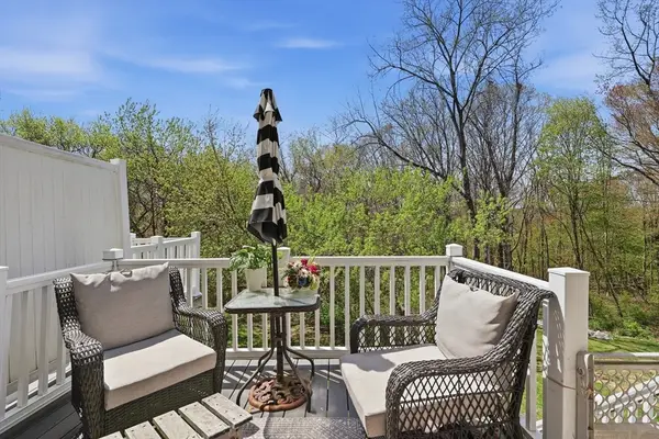 33 Highcrest Park #33, Webster, MA 01570