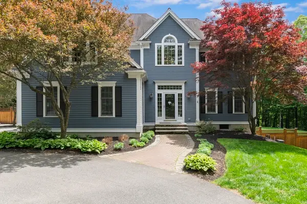 1 Colonial Drive, Merrimac, MA 01860