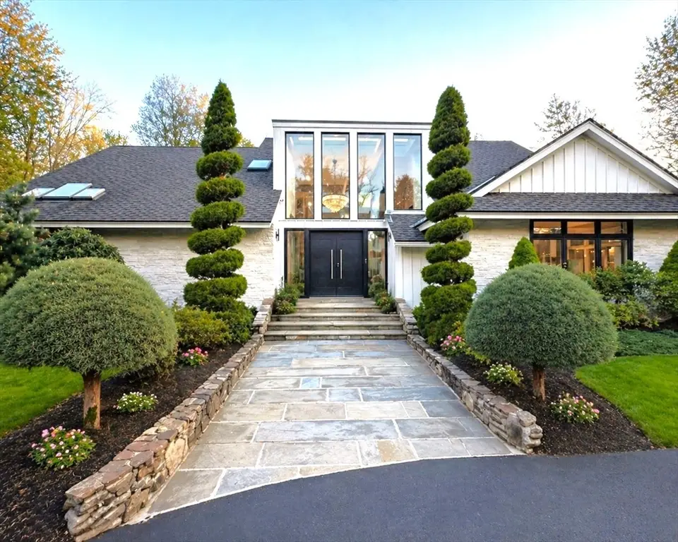34 Tennyson, Longmeadow, MA 01106 - #1