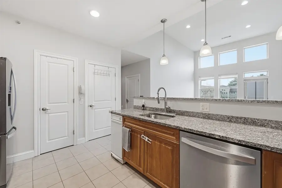 3 Harvest Dr #310, North Andover, MA 01845 - #3