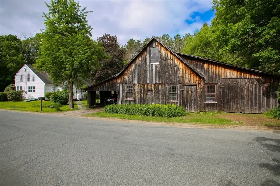 31 W Oxbow Rd, Charlemont, MA 01339 - #3