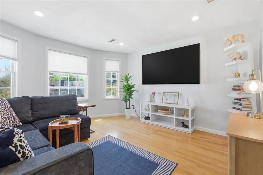 138 Horace St #3, Boston, MA 02128 - #3