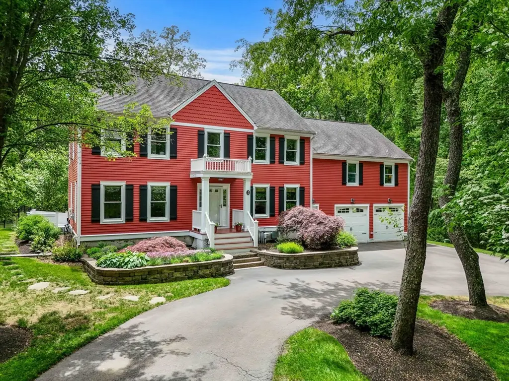 19 Crane Neck St, West Newbury, MA 01985 - #1