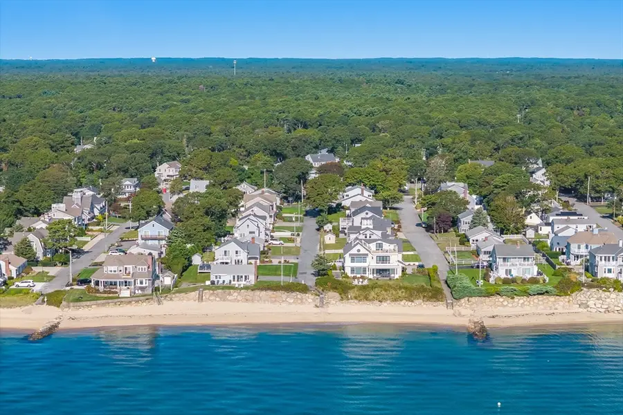 35 Shore Dr, Mashpee, MA 02649 - #2