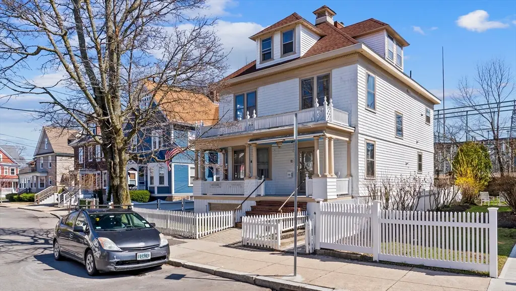 10 Alcott St, Boston, MA 02134 - #1