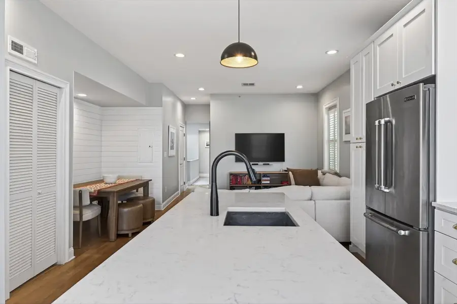 100 Webster St #3, Boston, MA 02128 - #3