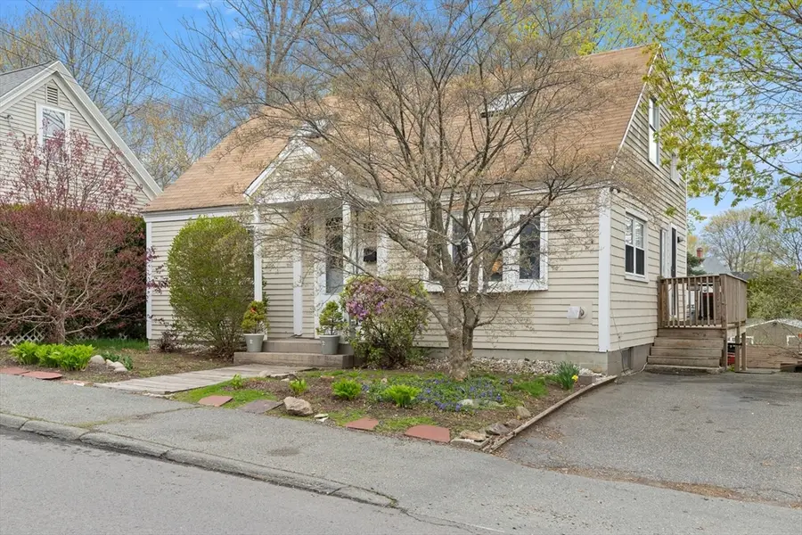 64 High St, Rockport, MA 01966 - #3