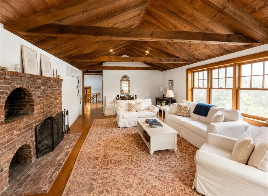 215 Sohier St, Cohasset, MA 02025 - #2