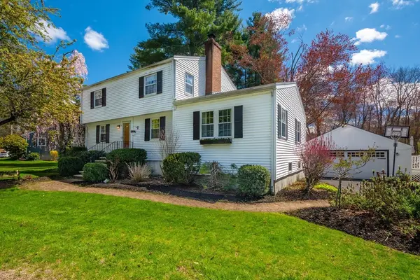 15 Williams Road, North Reading, MA 01864