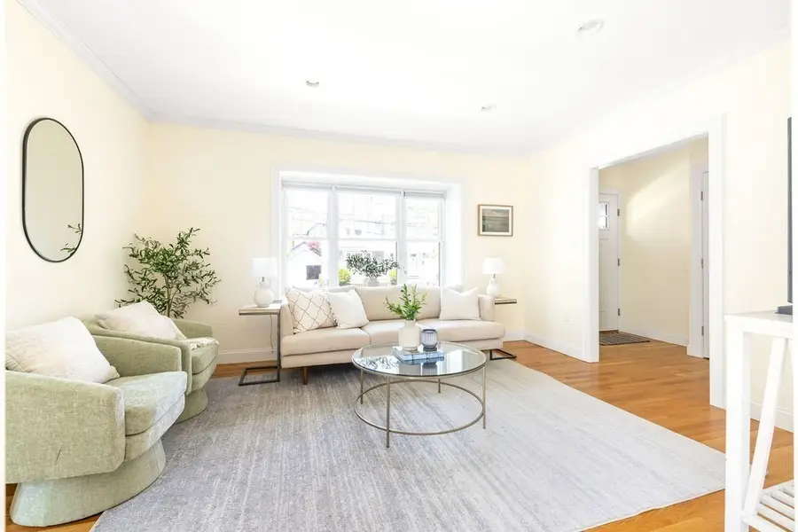 60-62 Maynard St #1, Arlington, MA 02474 - #2