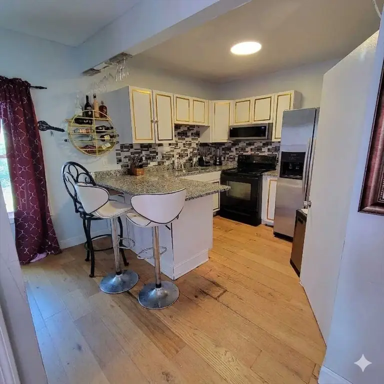 116 Parnell, Providence, RI 02909 - #2