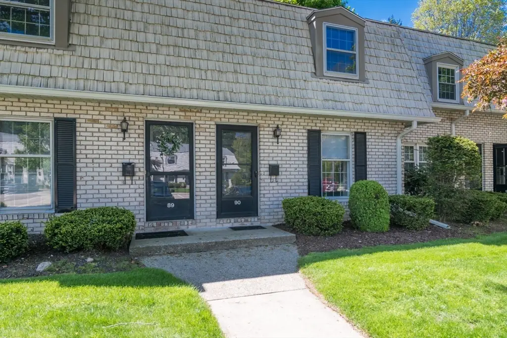 90 Plantation Dr #90, Agawam, MA 01001 - #1