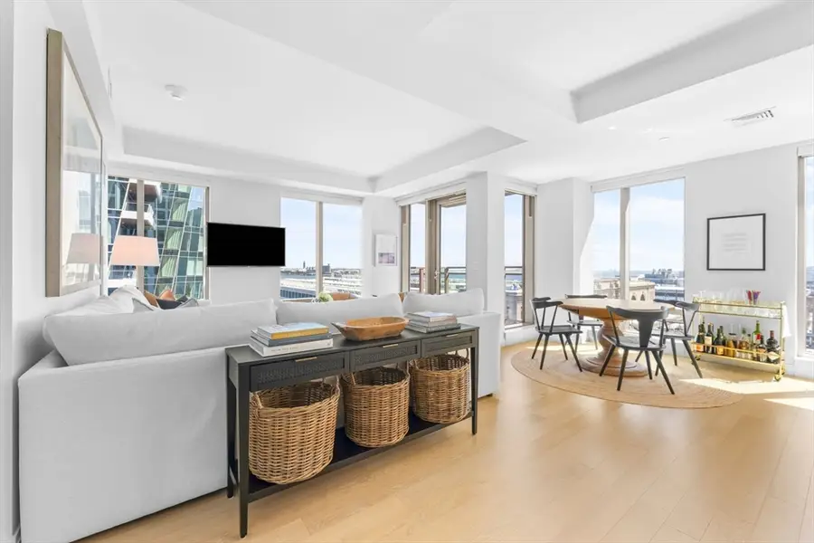 133 Seaport Blvd #1022, Boston, MA 02210 - #3