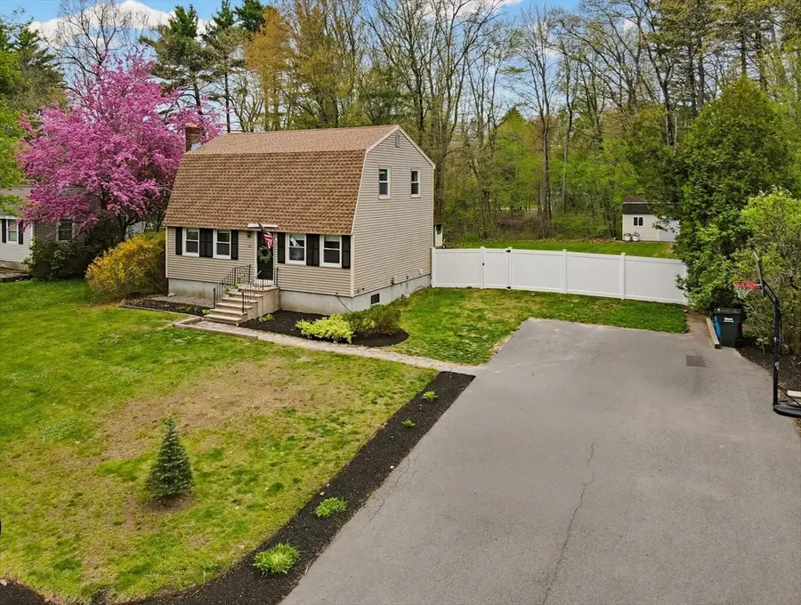 21 Emery Rd, Townsend, MA 01469 - #2