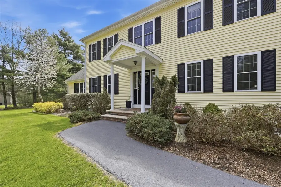 16 Sonia Dr, Middleboro, MA 02346 - #3
