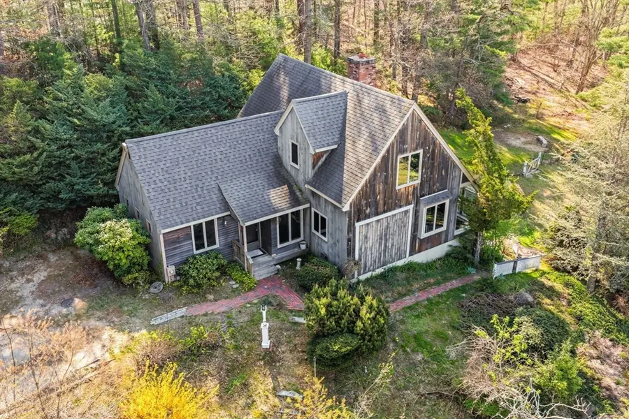 1 Franklin Pl, Duxbury, MA 02332 - #3