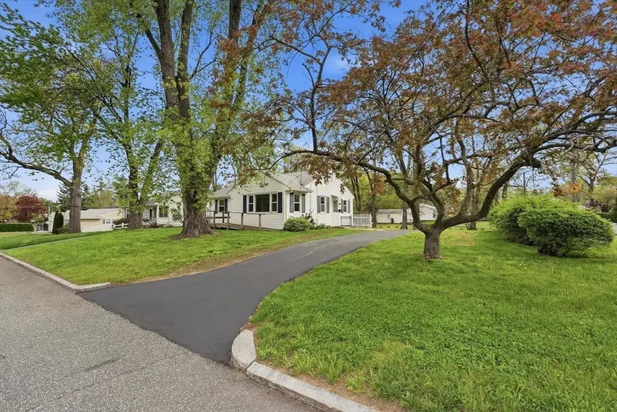129 Cooper St, Springfield, MA 01108 - #3