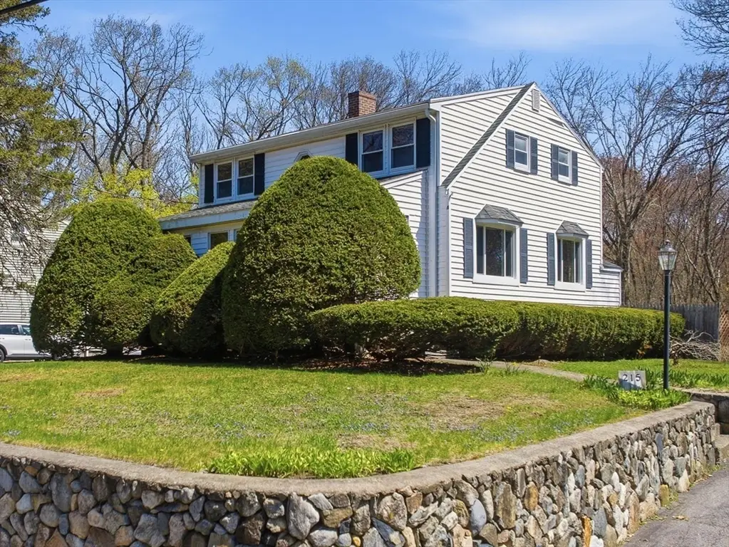 215 Pearl St, Reading, MA 01867 - #1