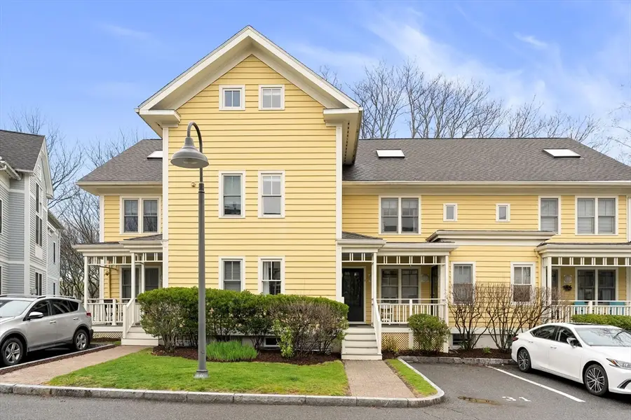11 Russell Pl #11, Arlington, MA 02474 - #3