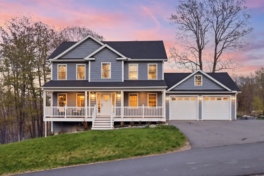 131 Damon Rd, Fitchburg, MA 01420 - #1
