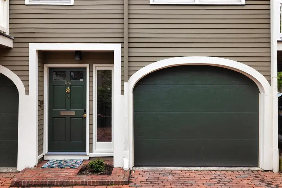 104 Hancock Street #7, Cambridge, MA 02139 - #2
