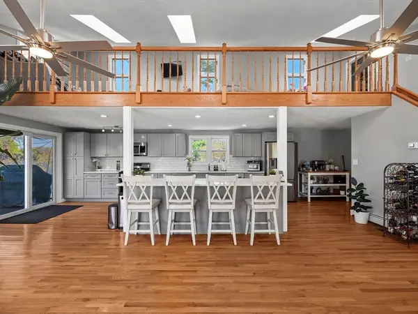 5 Bradford Ter, Saugus, MA 01906