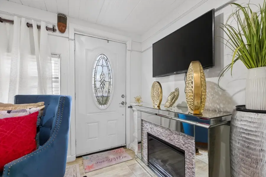 102 Thurber Avenue, Brockton, MA 02301 - #2