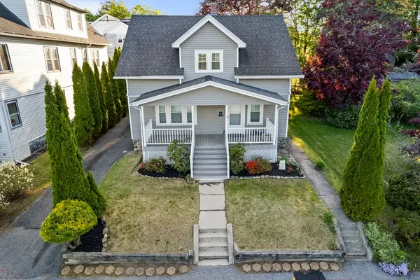 22 Frank St, Worcester, MA 01604
