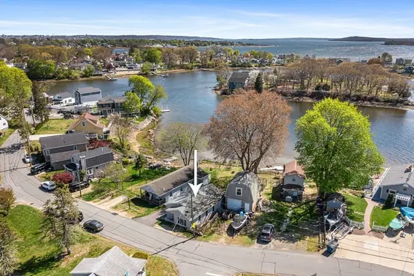 126 Ocean View Ave, Swansea, MA 02777