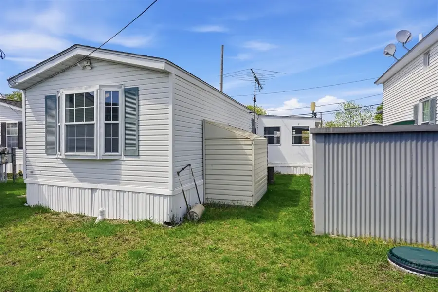 548 Kenyon Ave #42, Attleboro, MA 02703 - #3