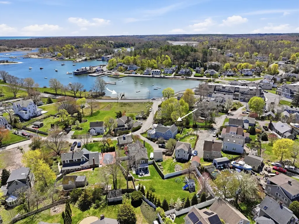 14 Stockbridge St, Cohasset, MA 02025 - #1