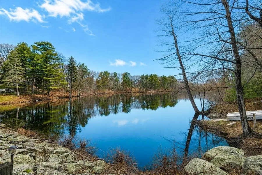 19 Hammersmith Dr, Saugus, MA 01906 - #2