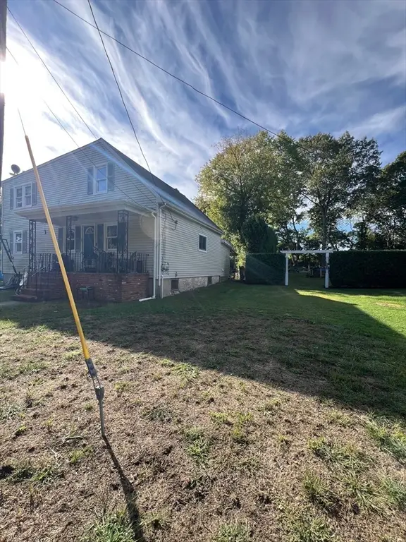 15 Hiram St, Acushnet, MA 02743 - #3