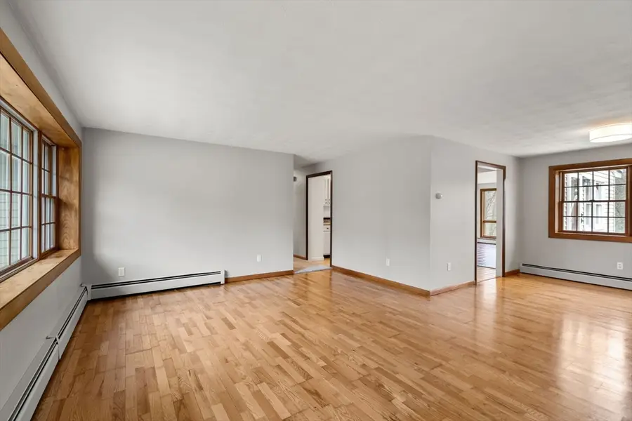 103 Wenham St, Danvers, MA 01923 - #3