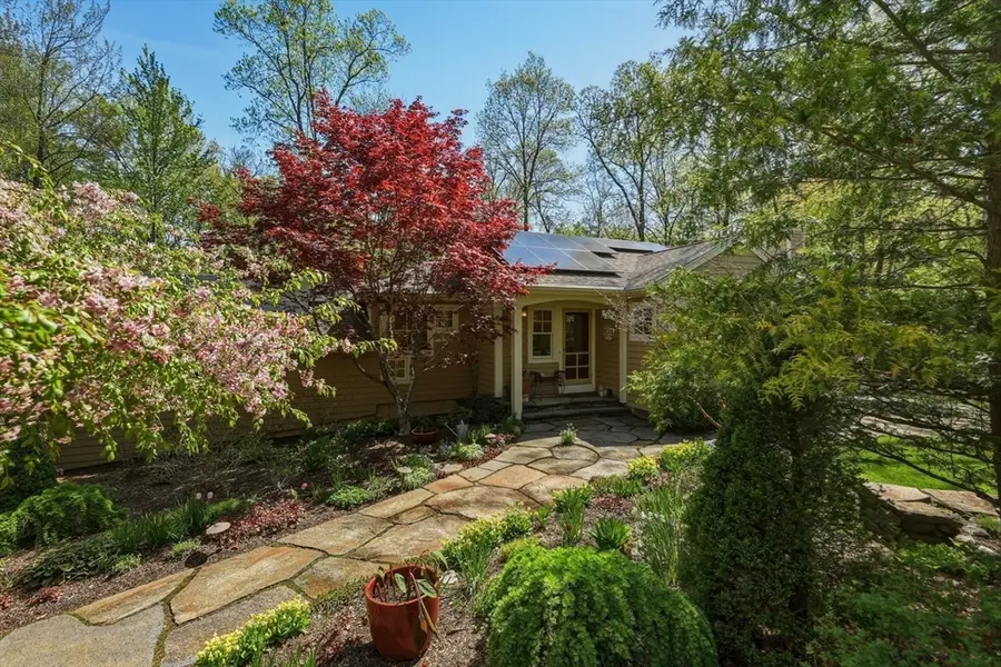 650 N Farms Rd, Northampton, MA 01062 - #2