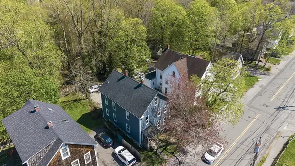 65 Oak Street, Middleboro, MA 02346