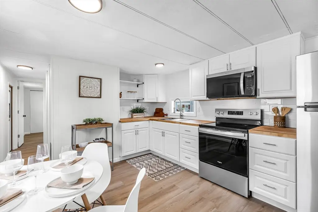 36 Klondike #Ave, Westfield, MA 01085 - #1