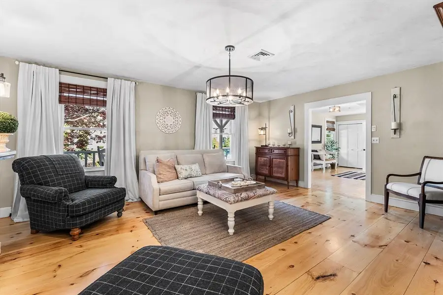 6 Lena Cir, Franklin, MA 02038 - #3