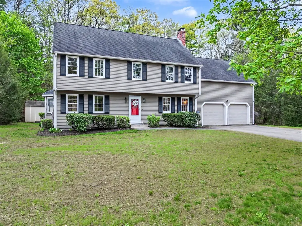 8 Thomas Dr, Franklin, MA 02038 - #1