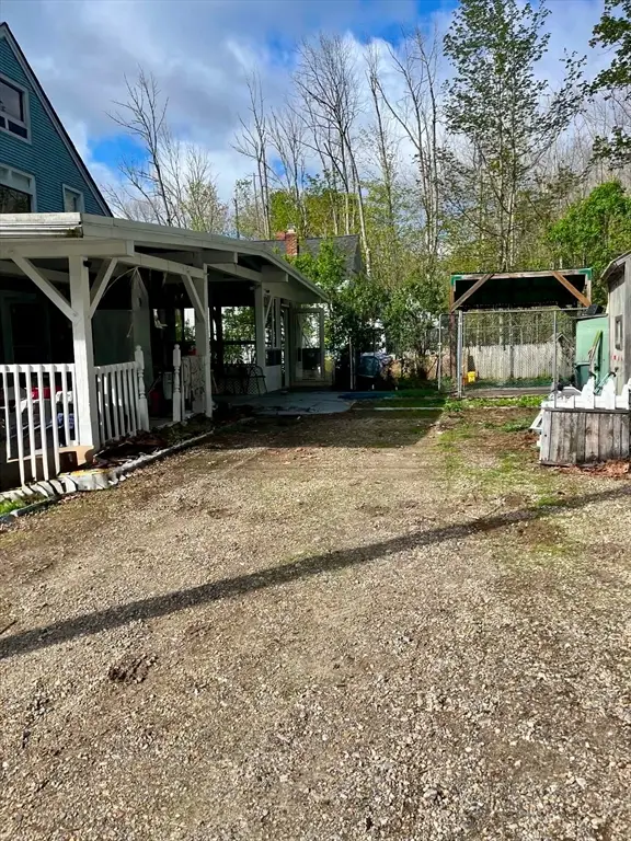 130 Center St, Ashburnham, MA 01430 - #3