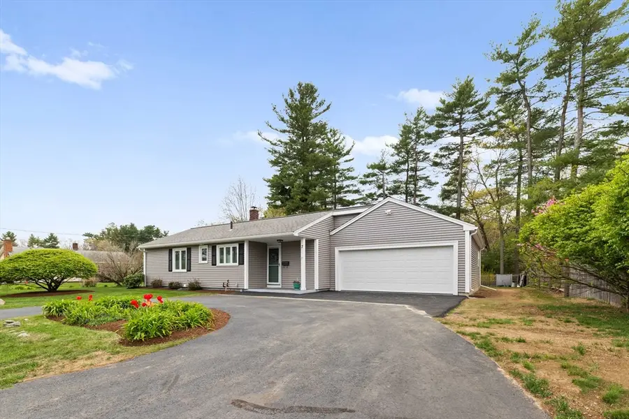 7 Haynes St, Walpole, MA 02081 - #3