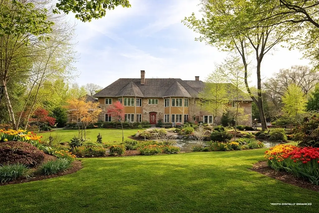 16 Solomon Pierce Rd, Lexington, MA 02420 - #1