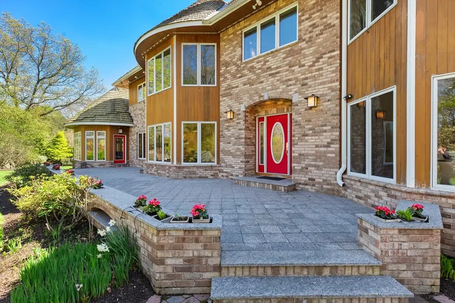 16 Solomon Pierce Rd, Lexington, MA 02420 - #3