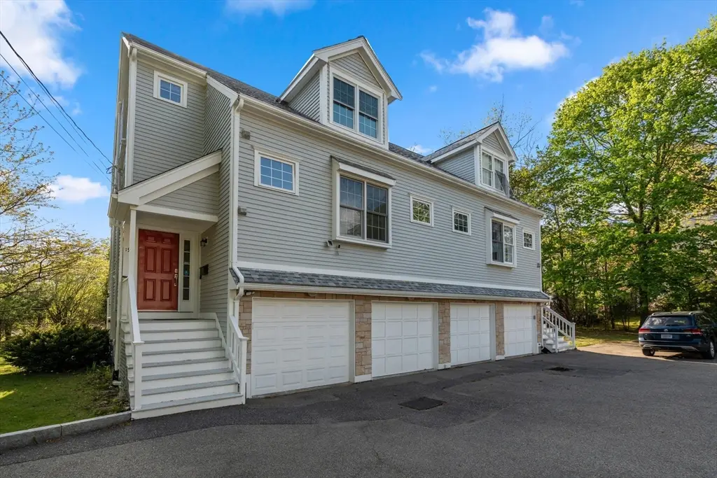 19 Dunstan St #19, Newton, MA 02465 - #1