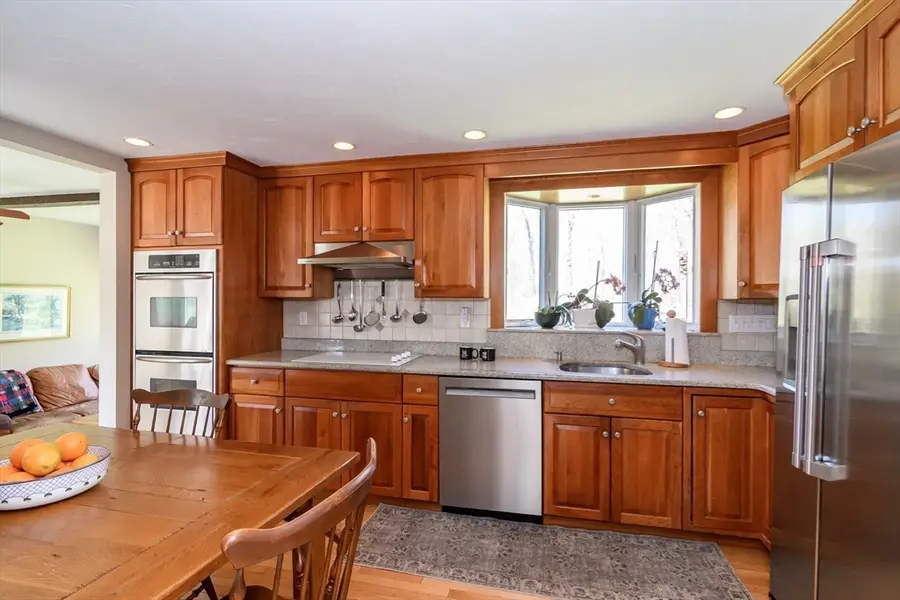 7 Woodleigh Rd, Natick, MA 01760 - #2