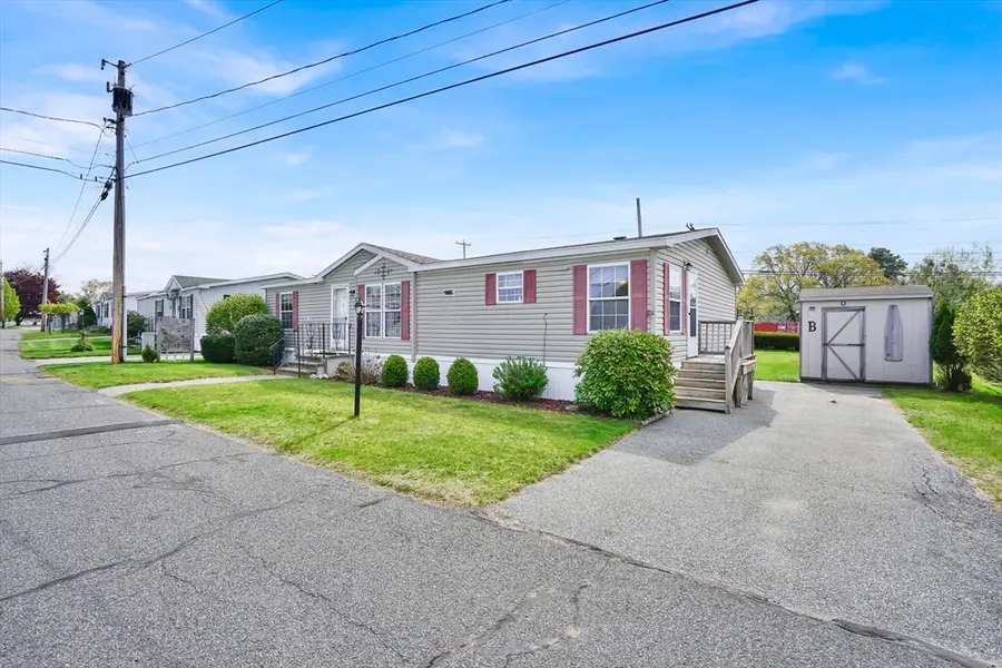 27 Somerset Rd, Chicopee, MA 01020 - #3