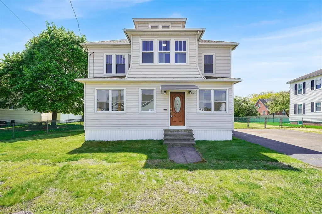 157 Sunnymeade Ave, Chicopee, MA 01020 - #1