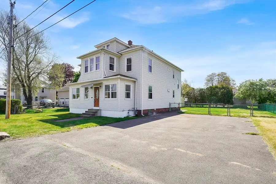 157 Sunnymeade Ave, Chicopee, MA 01020 - #2
