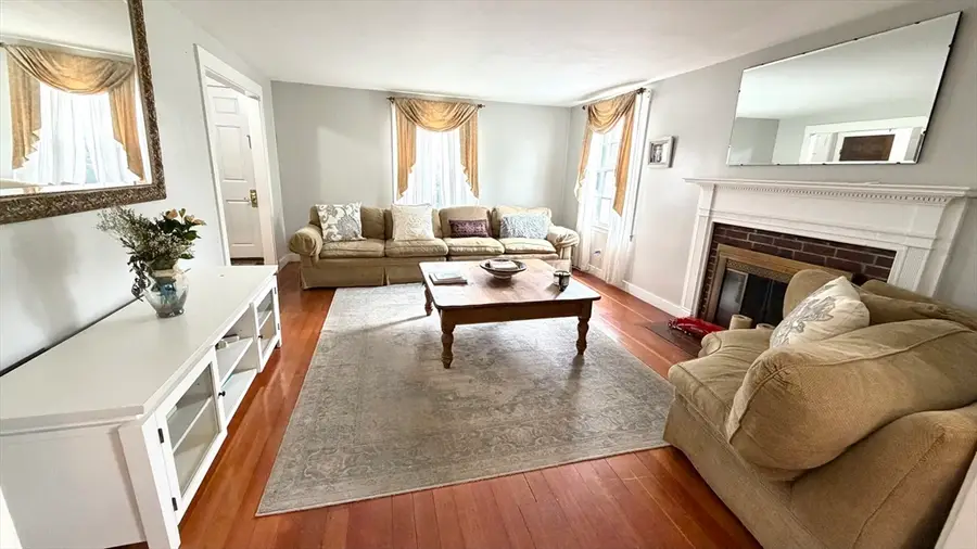 62 W Union St, Ashland, MA 01721 - #3
